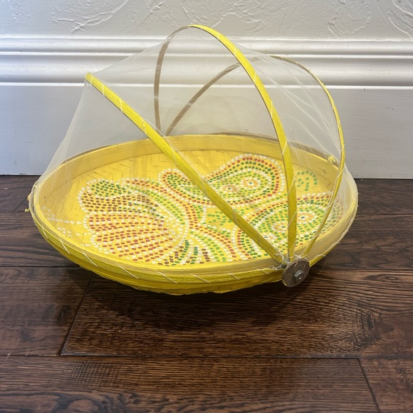 Cost Plus World Market Other - Yellow and Green Pattered Food Server/Tray w/ Mesh Cover